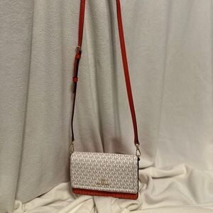 Michael Kors Women’s Jet Set Phone Crossbody